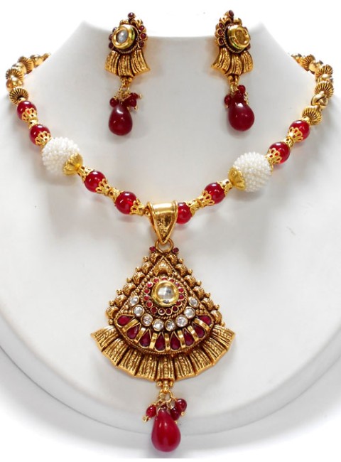 Polki Necklace Set
